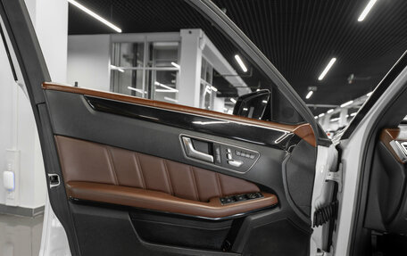 Mercedes-Benz E-Класс, 2013 год, 2 180 000 рублей, 20 фотография