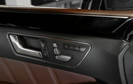 Mercedes-Benz E-Класс, 2013 год, 2 180 000 рублей, 21 фотография