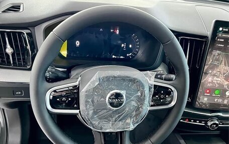 Volvo XC60 II, 2026 год, 6 100 000 рублей, 5 фотография