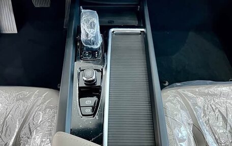 Volvo XC60 II, 2026 год, 6 100 000 рублей, 12 фотография