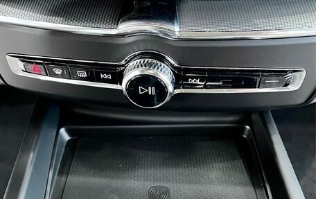 Volvo XC60 II, 2026 год, 6 100 000 рублей, 17 фотография