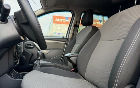 Renault Duster I рестайлинг, 2017 год, 1 270 000 рублей, 14 фотография