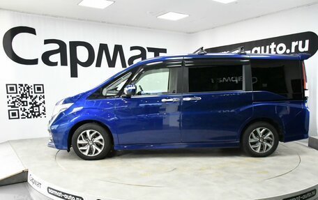 Honda Stepwgn IV, 2017 год, 1 925 000 рублей, 2 фотография