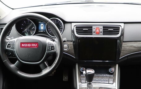 Haval H8, 2015 год, 1 190 000 рублей, 13 фотография