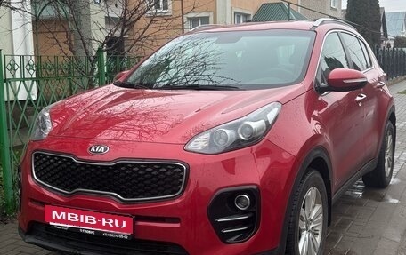 KIA Sportage IV рестайлинг, 2018 год, 2 100 000 рублей, 3 фотография