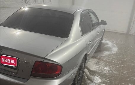 Hyundai Sonata IV рестайлинг, 2005 год, 320 000 рублей, 7 фотография