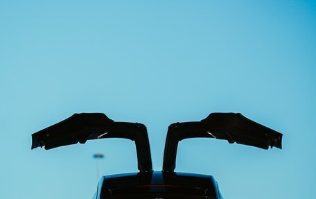 Tesla Model X I, 2016 год, 3 900 000 рублей, 15 фотография