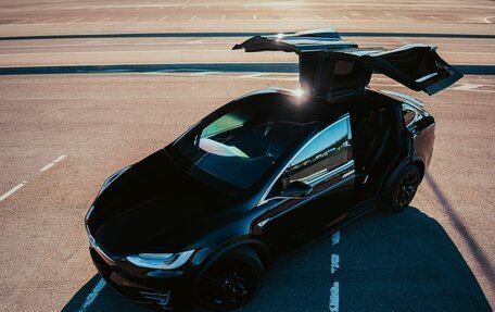 Tesla Model X I, 2016 год, 3 900 000 рублей, 14 фотография