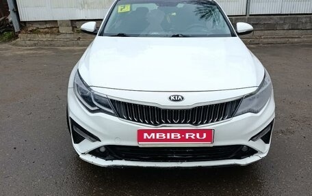 KIA Optima IV, 2019 год, 1 300 000 рублей, 1 фотография