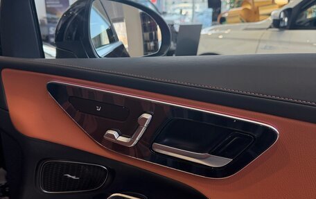 Mercedes-Benz GLC, 2024 год, 8 200 000 рублей, 12 фотография