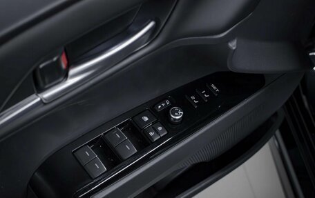 Toyota Camry, 2024 год, 3 850 000 рублей, 20 фотография