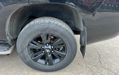 Toyota Land Cruiser Prado 150 рестайлинг 2, 2015 год, 3 850 000 рублей, 5 фотография