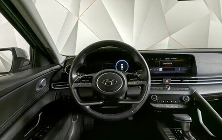 Hyundai Elantra, 2021 год, 2 459 000 рублей, 20 фотография