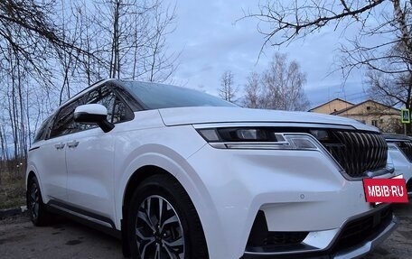 KIA Carnival, 2021 год, 3 199 999 рублей, 2 фотография