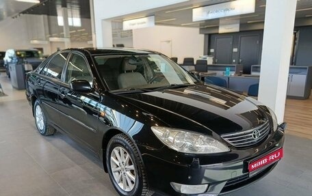 Toyota Camry V40, 2005 год, 699 000 рублей, 1 фотография