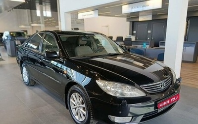 Toyota Camry V40, 2005 год, 699 000 рублей, 1 фотография
