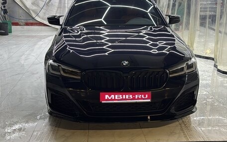 BMW 5 серия, 2021 год, 4 350 000 рублей, 1 фотография