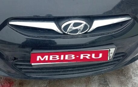 Hyundai Solaris II рестайлинг, 2012 год, 490 000 рублей, 1 фотография