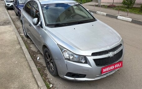 Chevrolet Cruze II, 2009 год, 500 000 рублей, 1 фотография