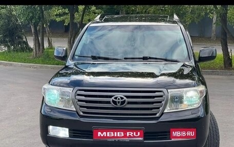 Toyota Land Cruiser 200, 2009 год, 2 215 000 рублей, 1 фотография