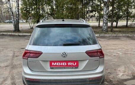 Volkswagen Tiguan II, 2019 год, 2 300 000 рублей, 3 фотография