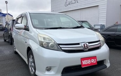 Toyota ISis I, 2012 год, 960 000 рублей, 1 фотография