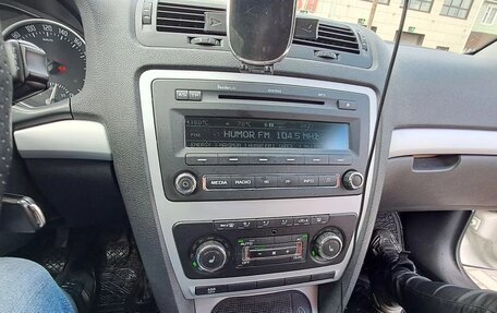 Skoda Octavia, 2011 год, 850 000 рублей, 9 фотография