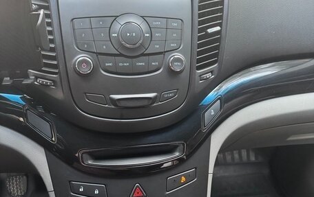 Chevrolet Orlando I, 2013 год, 900 000 рублей, 3 фотография