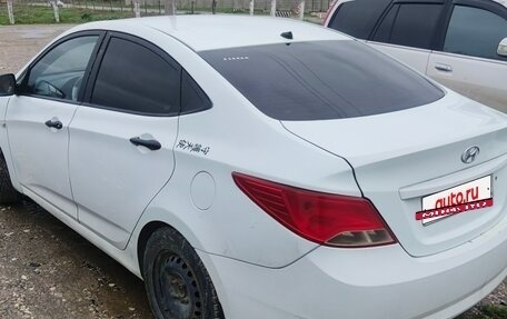 Hyundai Solaris II рестайлинг, 2015 год, 490 000 рублей, 4 фотография