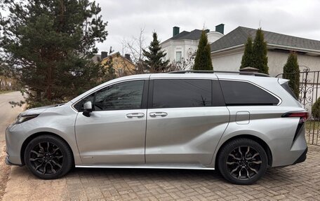 Toyota Sienna, 2020 год, 3 850 000 рублей, 6 фотография