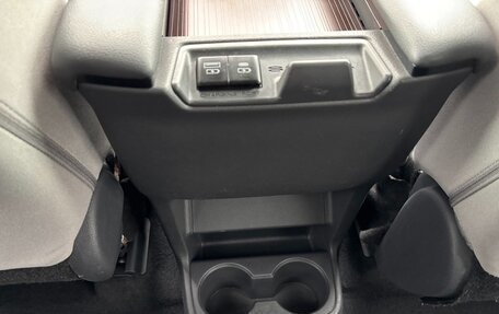 Toyota Sienna, 2020 год, 3 850 000 рублей, 15 фотография