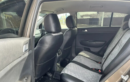 KIA Sportage IV рестайлинг, 2017 год, 2 000 000 рублей, 8 фотография