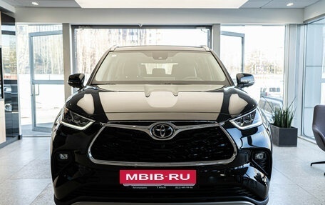 Toyota Highlander, 2025 год, 6 200 000 рублей, 8 фотография