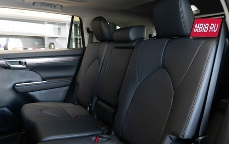 Toyota Highlander, 2025 год, 5 990 000 рублей, 10 фотография