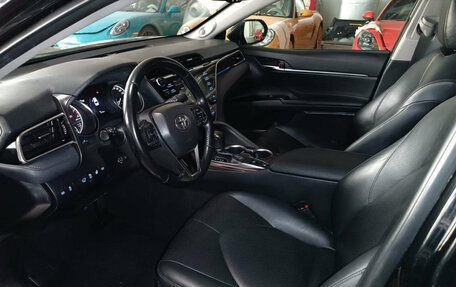 Toyota Camry, 2019 год, 2 875 000 рублей, 13 фотография