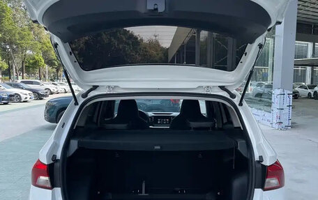 Skoda Kamiq I, 2022 год, 1 400 025 рублей, 9 фотография