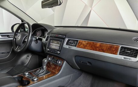 Volkswagen Touareg III, 2016 год, 3 495 000 рублей, 13 фотография