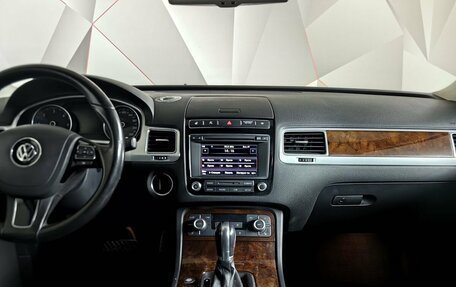 Volkswagen Touareg III, 2016 год, 3 495 000 рублей, 15 фотография