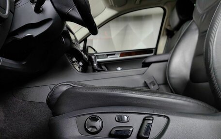 Volkswagen Touareg III, 2016 год, 3 495 000 рублей, 22 фотография