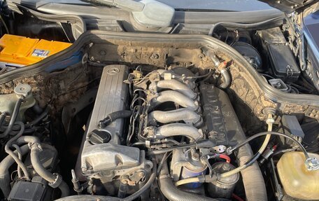 Mercedes-Benz W124, 1989 год, 250 000 рублей, 2 фотография