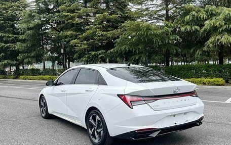 Hyundai Elantra, 2021 год, 1 690 000 рублей, 7 фотография