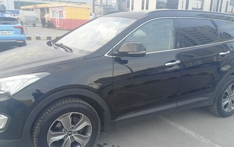 Hyundai Santa Fe III рестайлинг, 2014 год, 1 800 000 рублей, 2 фотография