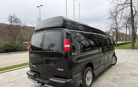 GMC Savana I, 2011 год, 4 900 000 рублей, 4 фотография