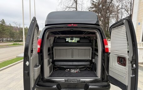 GMC Savana I, 2011 год, 4 900 000 рублей, 9 фотография