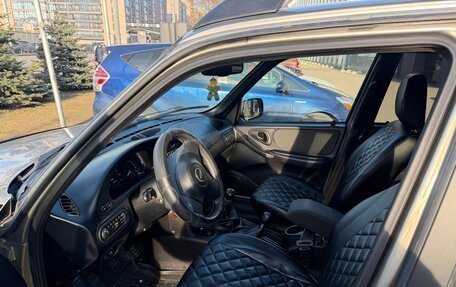 Chevrolet Niva I рестайлинг, 2017 год, 575 000 рублей, 9 фотография