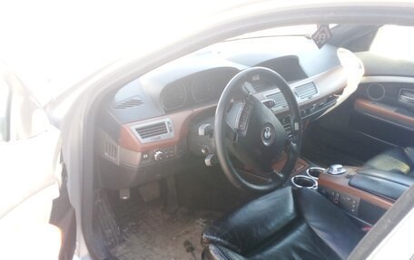 BMW 7 серия, 2003 год, 700 000 рублей, 5 фотография