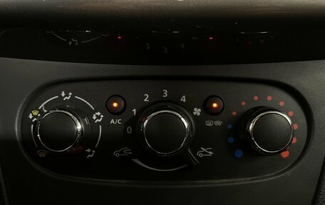 Renault Logan II, 2022 год, 1 499 000 рублей, 18 фотография