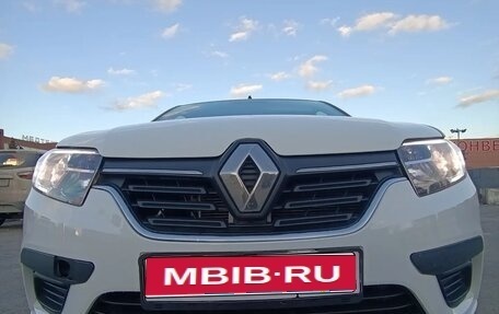 Renault Logan II, 2021 год, 650 000 рублей, 1 фотография