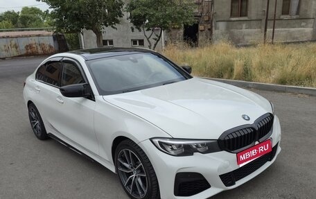 BMW 3 серия, 2019 год, 2 500 000 рублей, 1 фотография