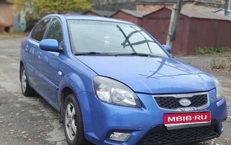 KIA Rio II, 2010 год, 330 000 рублей, 1 фотография